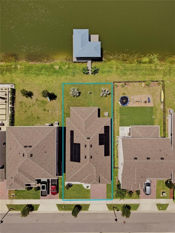 5040 BESSIE COURT 4