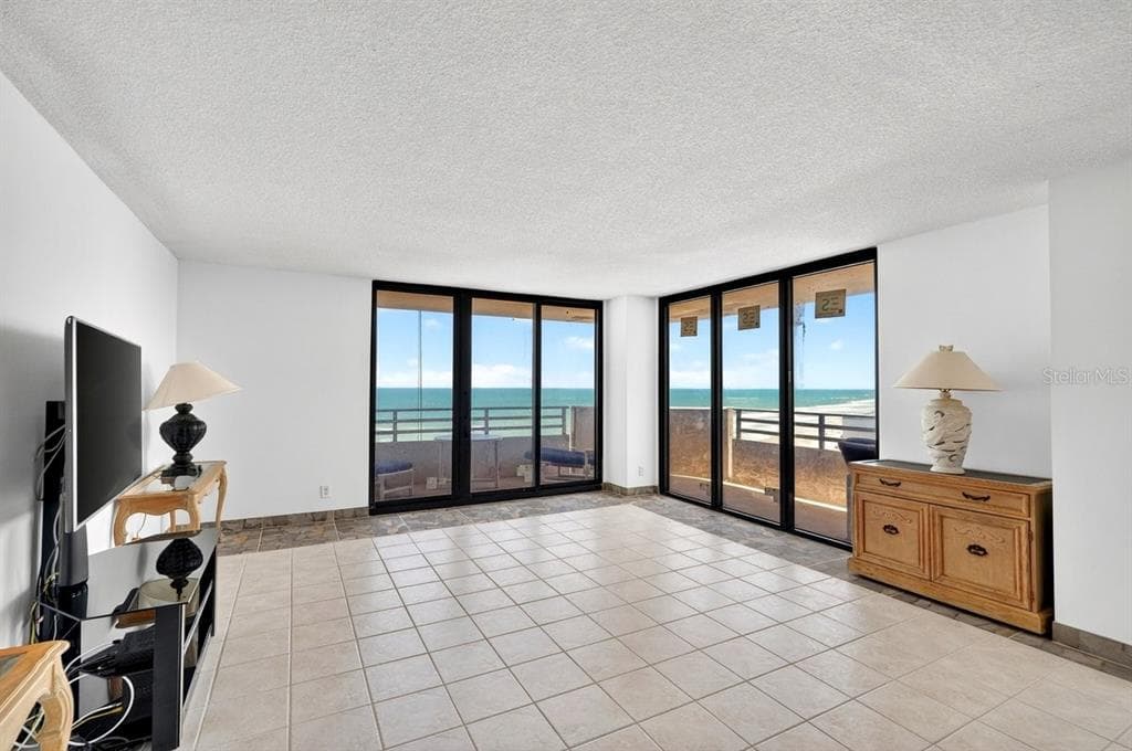 1420 N ATLANTIC AVENUE 1104 photo 8