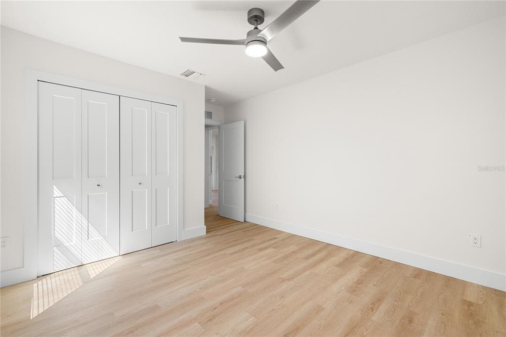2117 S WEST SHORE BOULEVARD photo 20