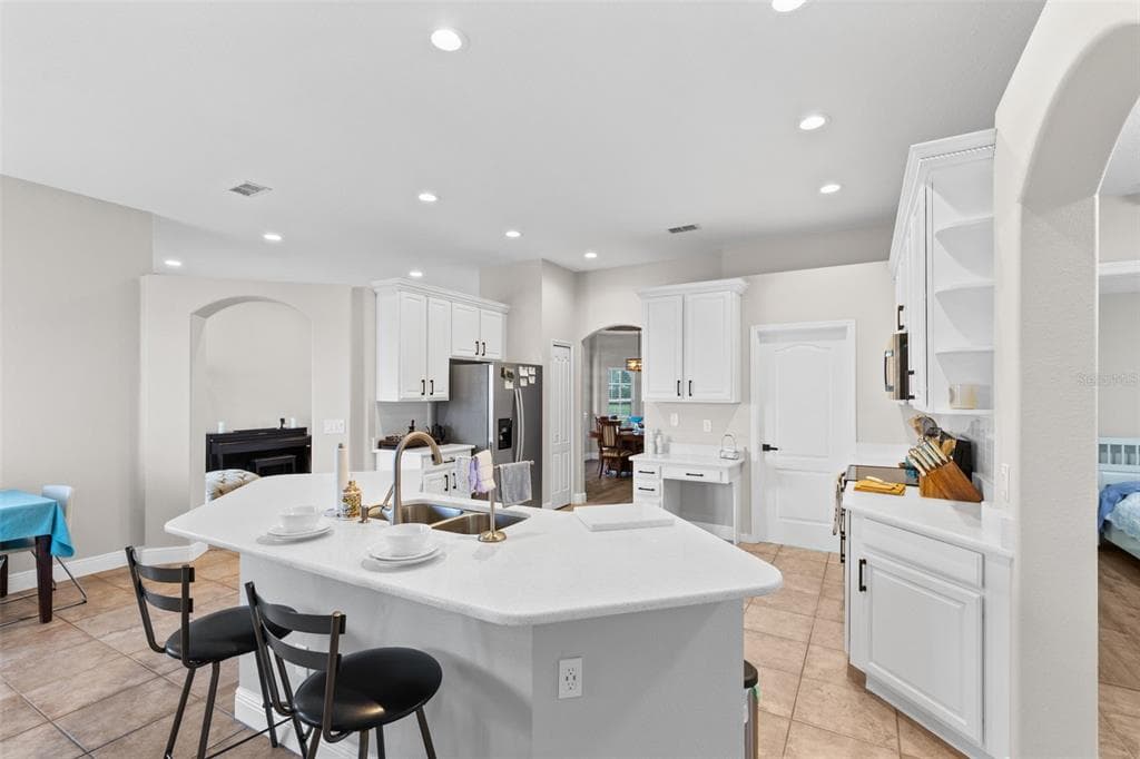 10273 COVE LAKE DRIVE photo 11