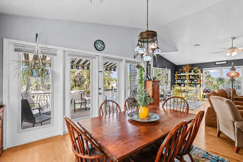 3305 ROSE ARBOR DRIVE photo 17