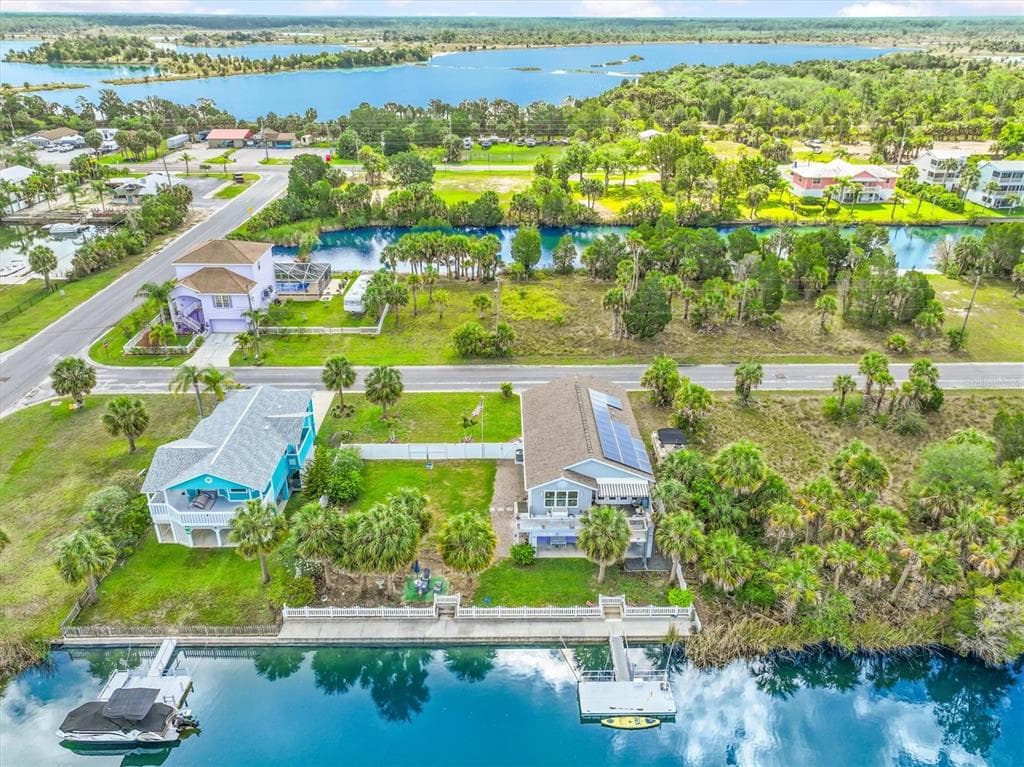 3305 ROSE ARBOR DRIVE 5