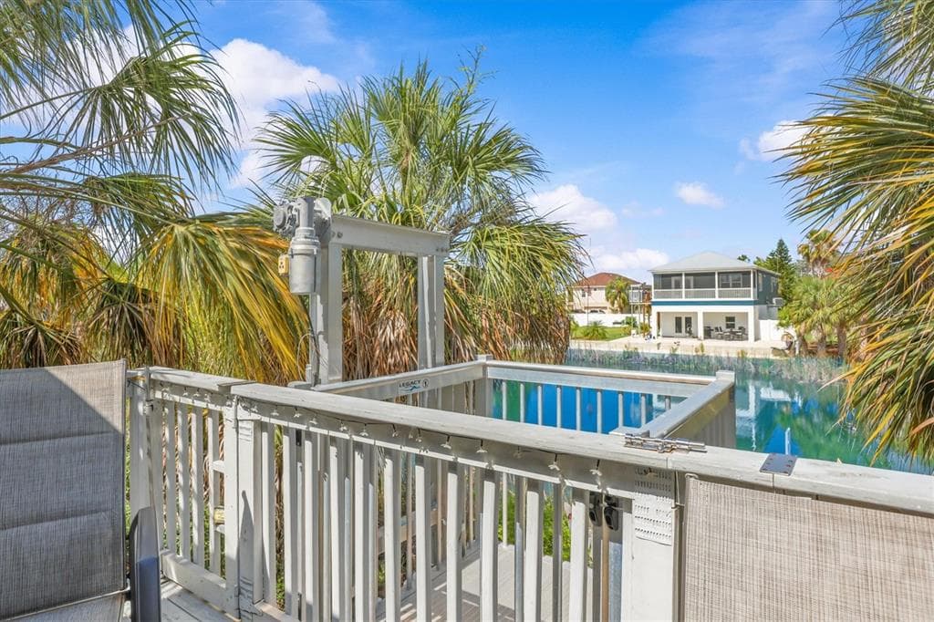 3305 ROSE ARBOR DRIVE 4