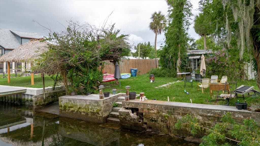 5323 CIRCLE DRIVE photo 2