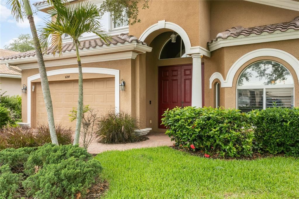 4284 RIVER BANK WAY photo 2