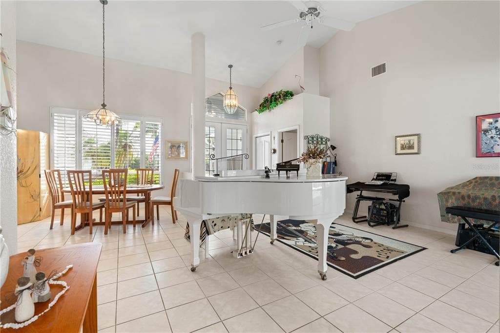 1741 SUZI STREET photo 21
