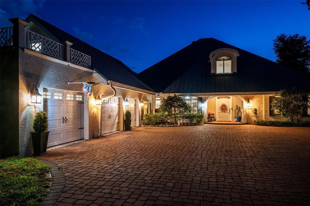 8152 LONGBAY BOULEVARD photo 15