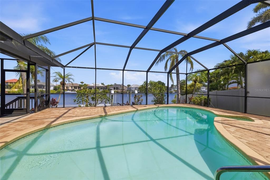 831 CHIPAWAY DRIVE 2