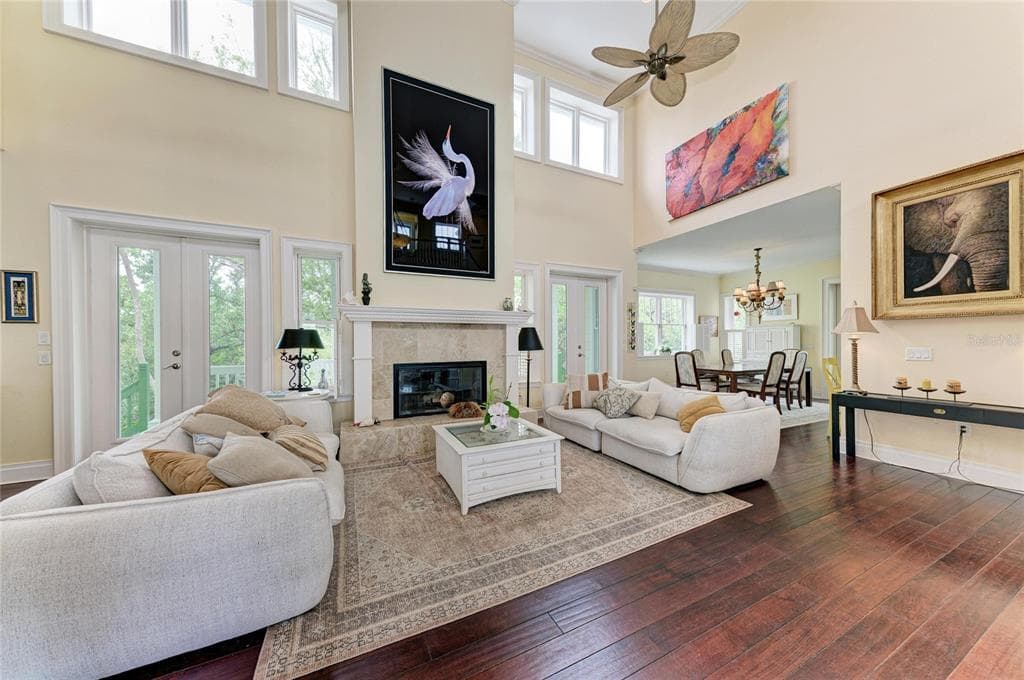 793 JUNGLE QUEEN WAY photo 9