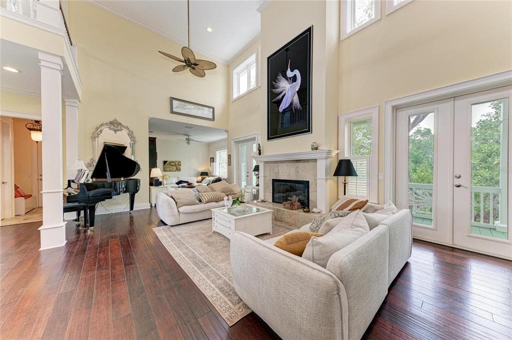 793 JUNGLE QUEEN WAY photo 10