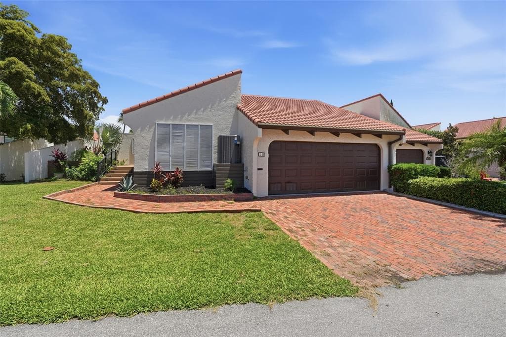 25188 MARION AVENUE #10 1
