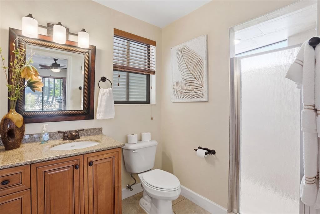 25188 MARION AVENUE 10 photo 24