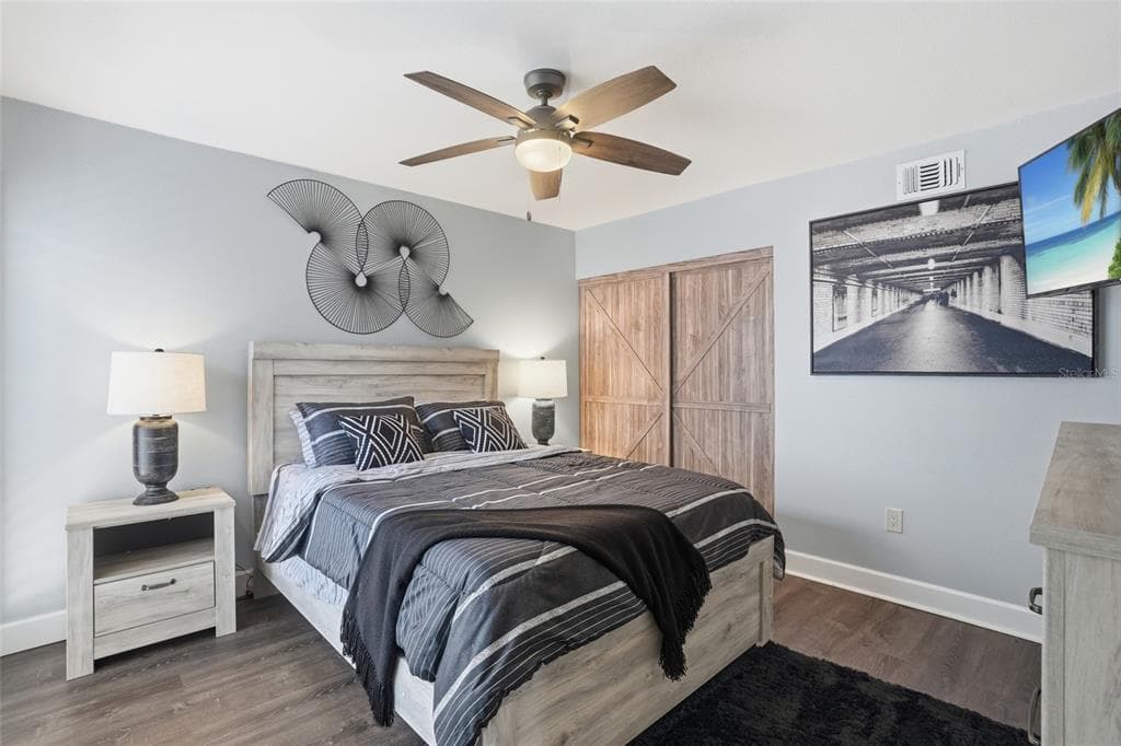 25188 MARION AVENUE 10 photo 25