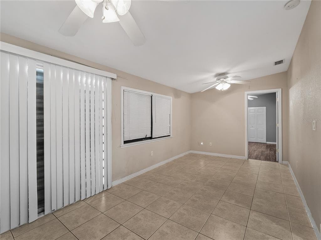 3181 NORMANDY DRIVE photo 17