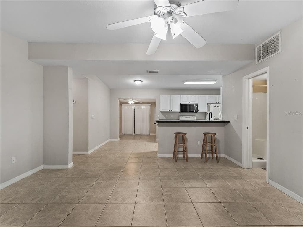 3181 NORMANDY DRIVE photo 9