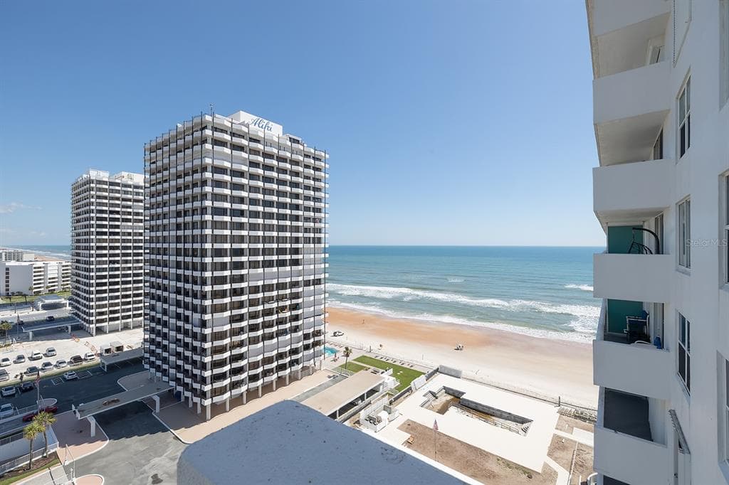 2800 N ATLANTIC AVENUE 1401 photo 23