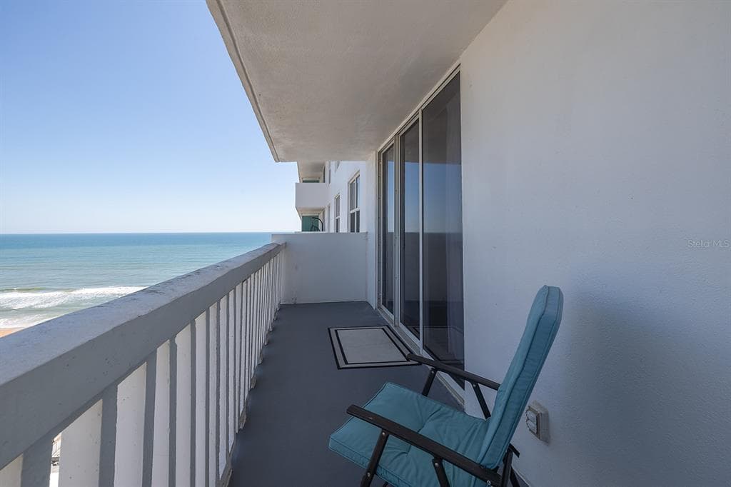 2800 N ATLANTIC AVENUE 1401 photo 3