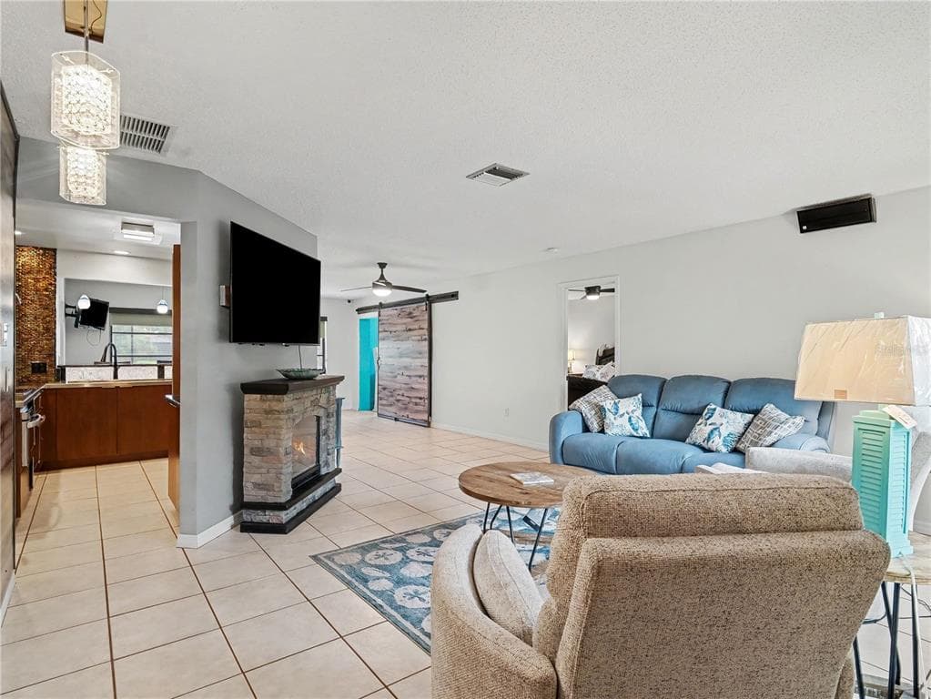 2320 LAKE SHORE DRIVE photo 7