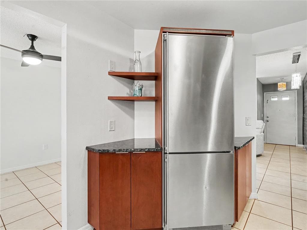 2320 LAKE SHORE DRIVE photo 11
