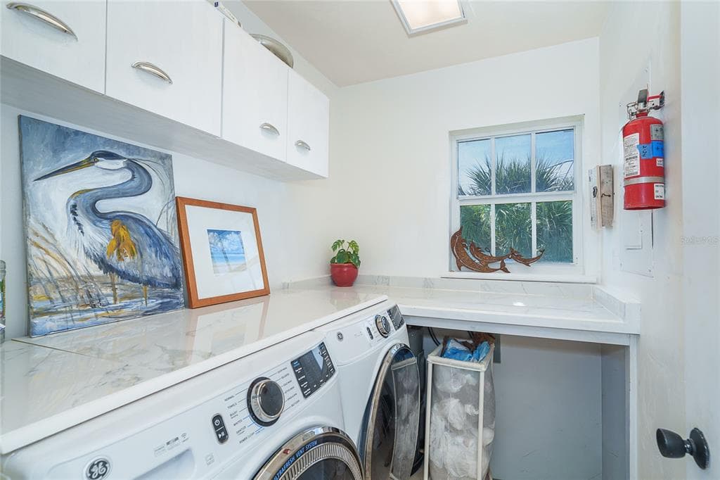 7500 PALM ISLAND DRIVE S 2124 photo 7