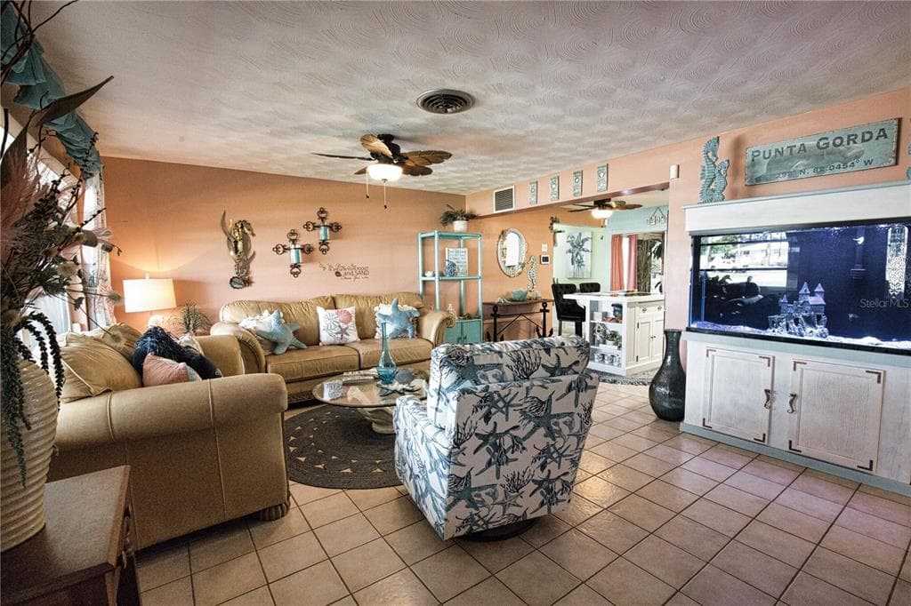 457 W TARPON BOULEVARD NW photo 7
