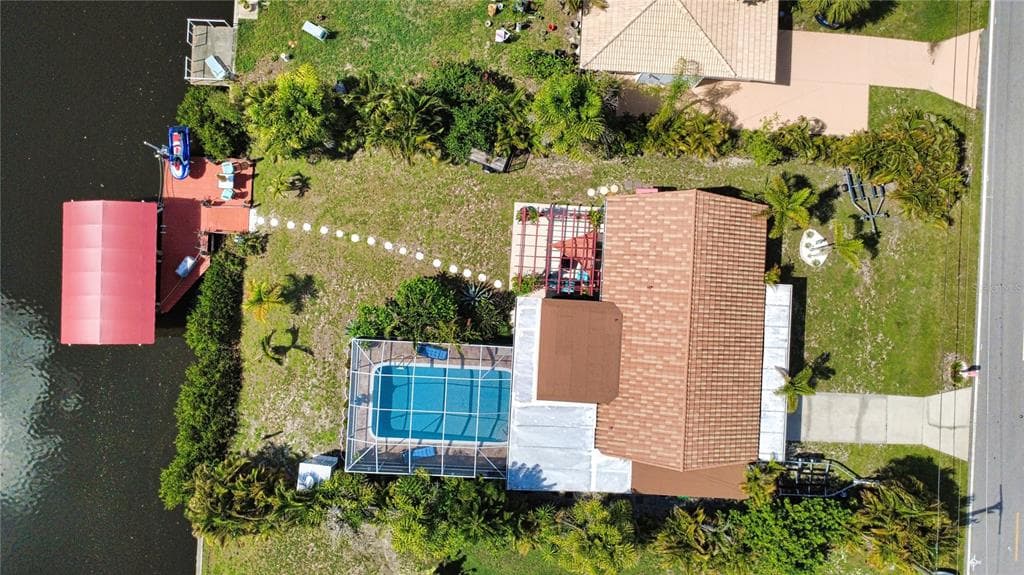 457 W TARPON BOULEVARD NW photo 4