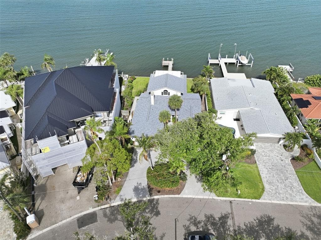 1832 VENETIAN POINT DRIVE photo 16