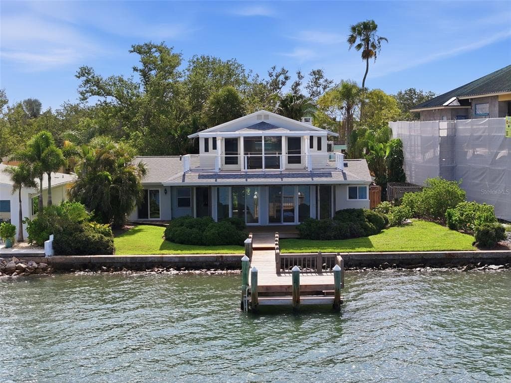 1832 VENETIAN POINT DRIVE photo 4