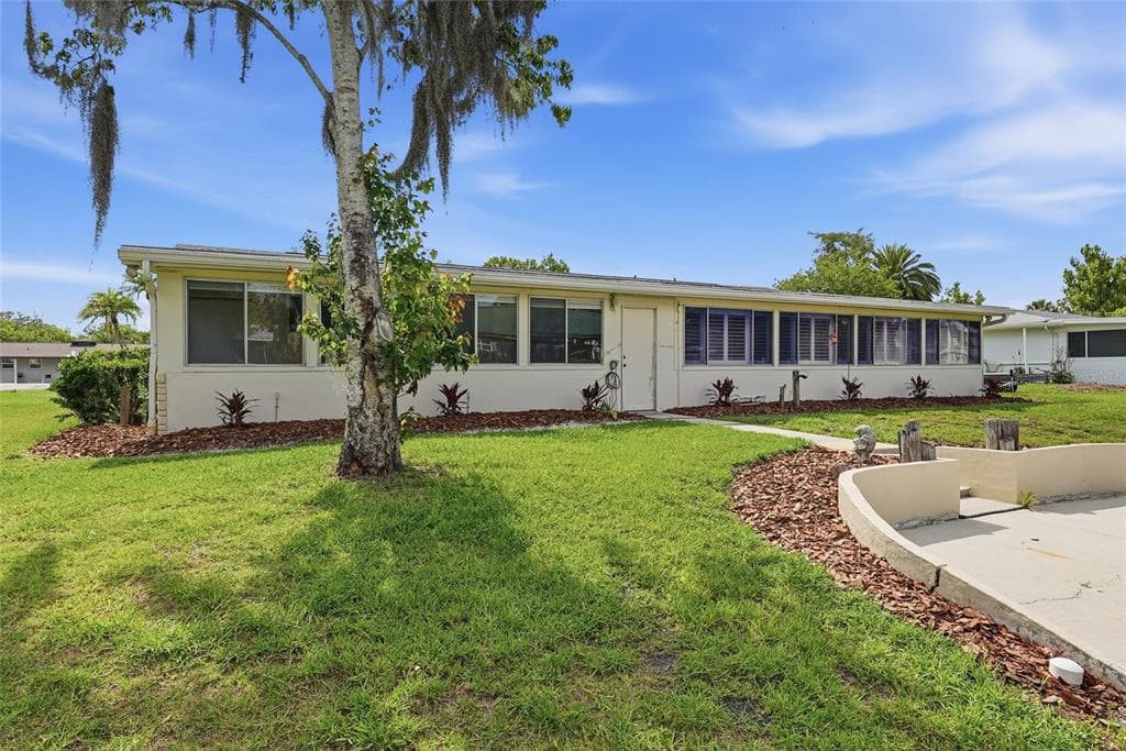 1401 SE PARADISE AVENUE photo 20