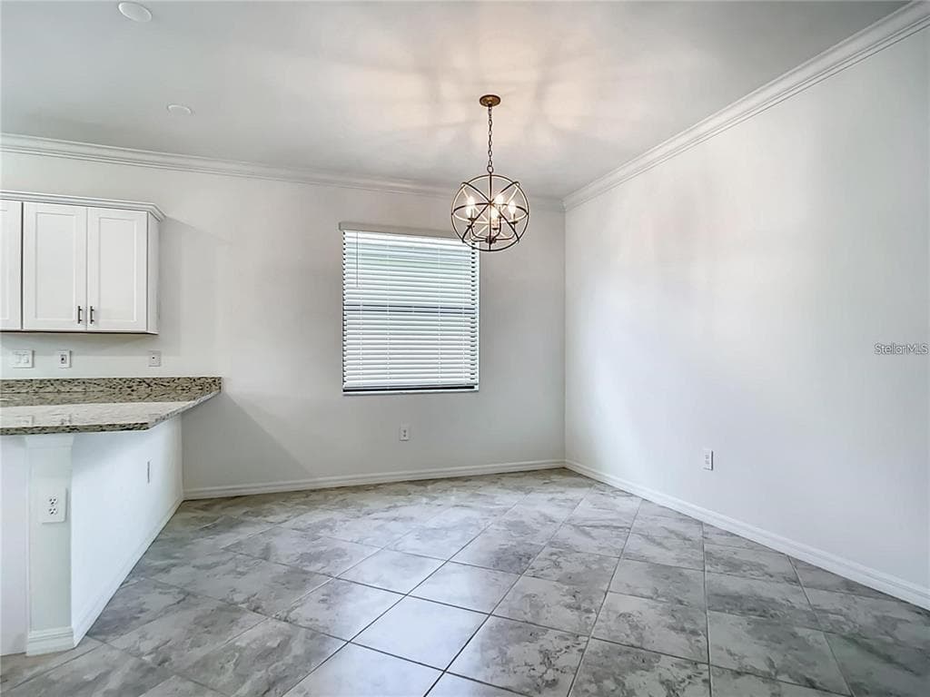 11100 BALFOUR STREET photo 10