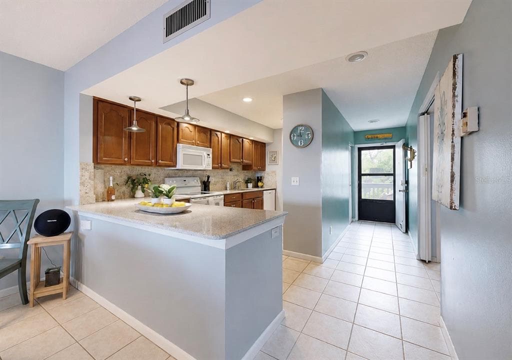 810 BAHIA DEL SOL DRIVE 16 photo 14