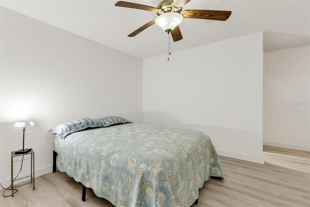1217 AQUI ESTA DRIVE 5 photo 18