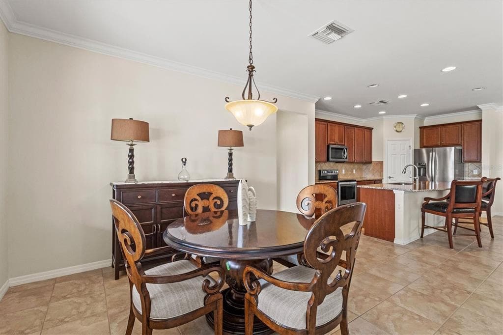 19302 JACINDA STREET photo 24
