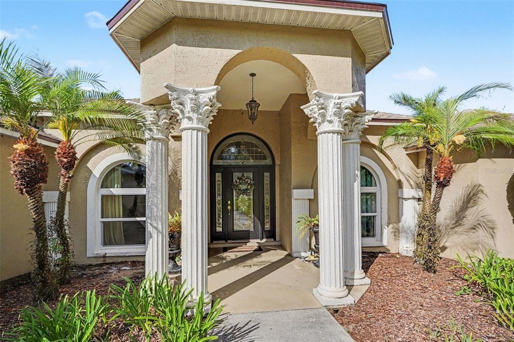 3073 LANDINGS COURT photo 2