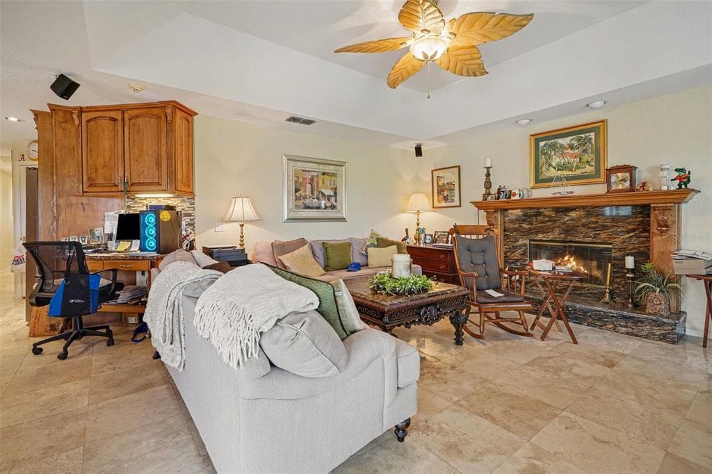 3073 LANDINGS COURT photo 7