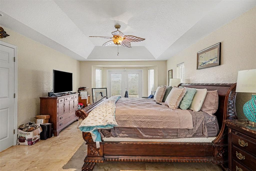 3073 LANDINGS COURT photo 15