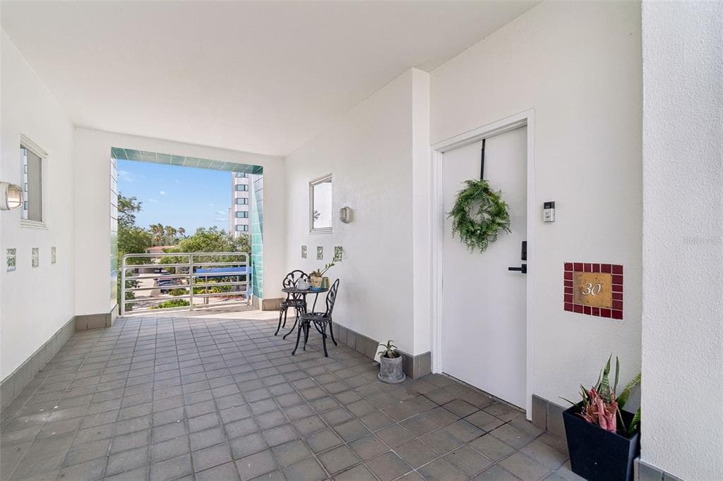 4950 BAYSHORE BOULEVARD 30 photo 4