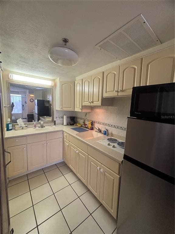 2700 N ATLANTIC AVENUE 415 photo 18