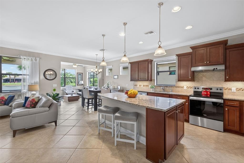 5979 PROSPERITY LANE photo 12