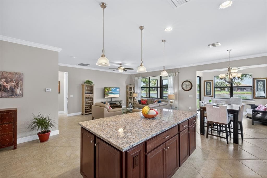 5979 PROSPERITY LANE photo 10
