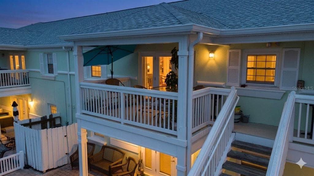 5282 BEACH DRIVE SE APT D photo 20