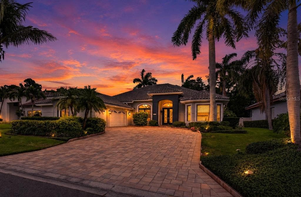 820 SAND PINE DRIVE NE 1