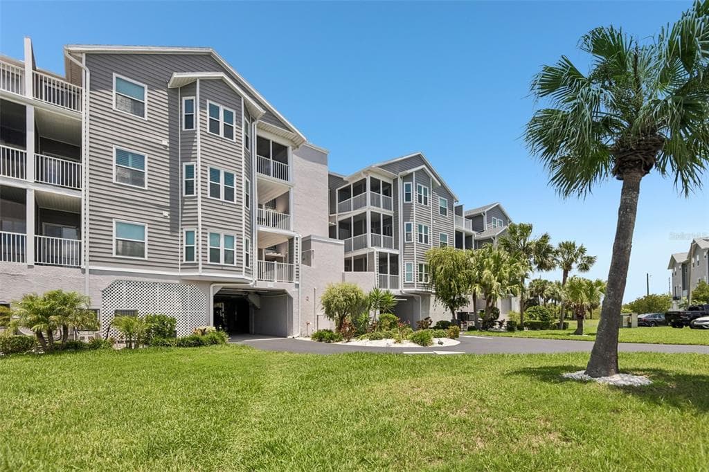5727 BISCAYNE COURT 209 photo 13