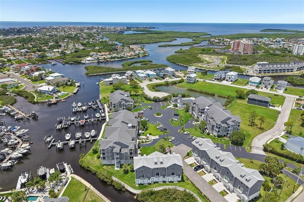 5727 BISCAYNE COURT 209 photo 1