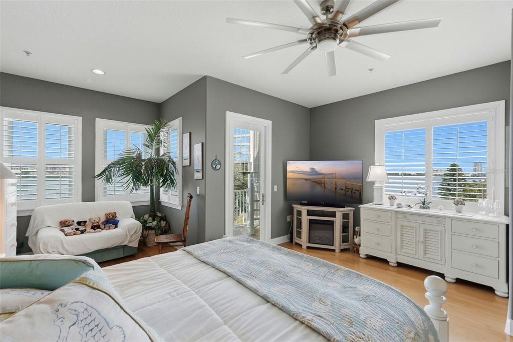200 BRIGHTWATER DRIVE 10 photo 19