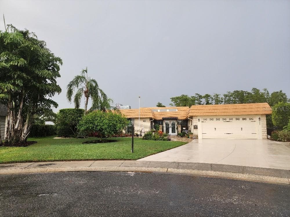 1411 JACOBSON CIRCLE photo 2