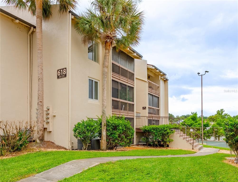 618 ORANGE DRIVE #216 1