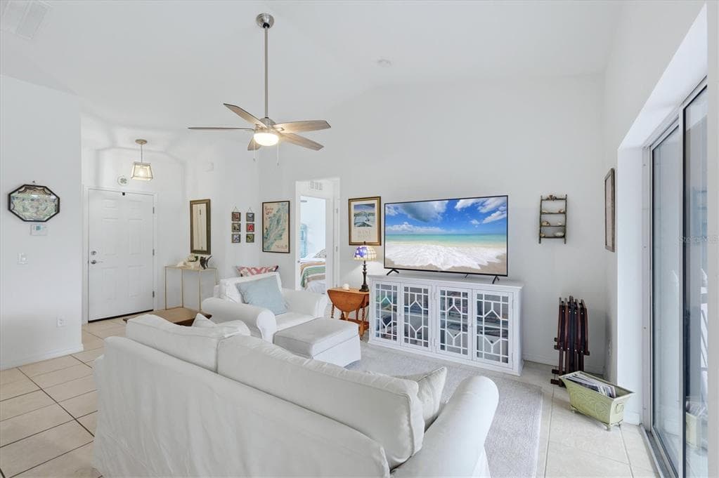 150 BAYTREE DRIVE photo 8