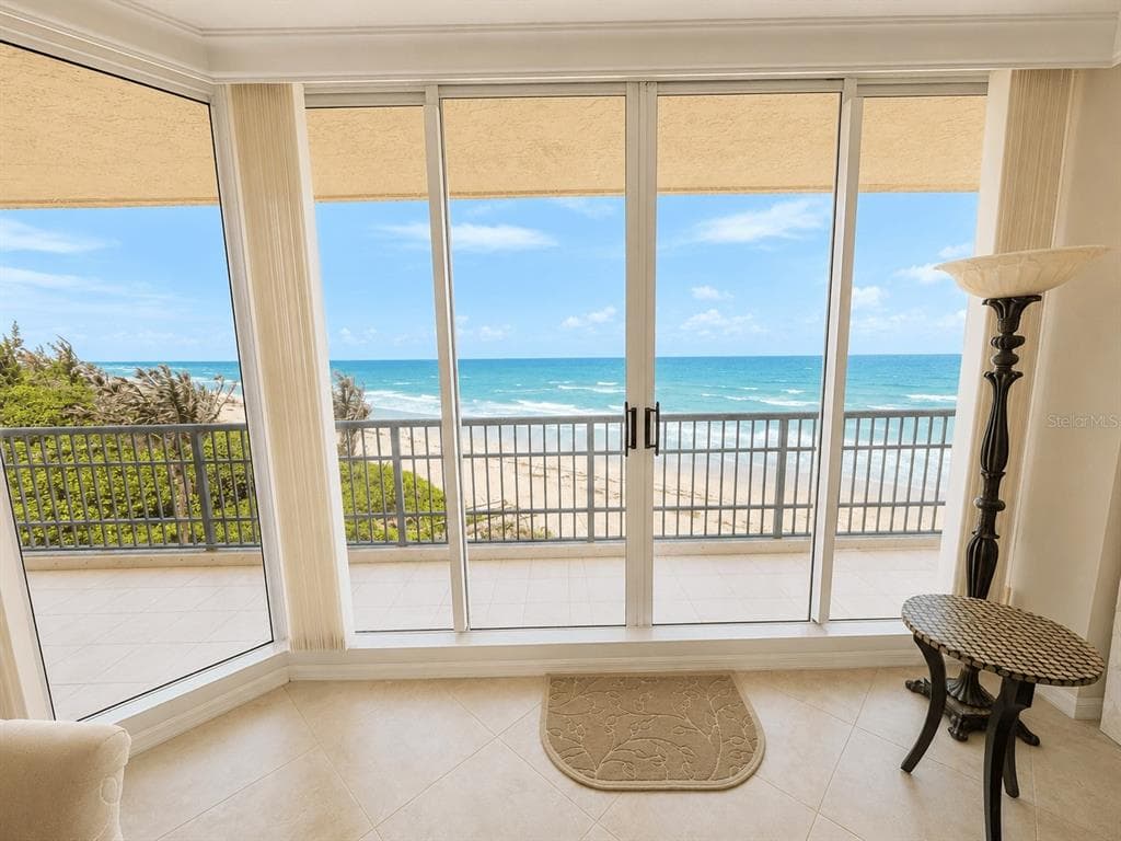 8600 S OCEAN DRIVE 402 photo 5
