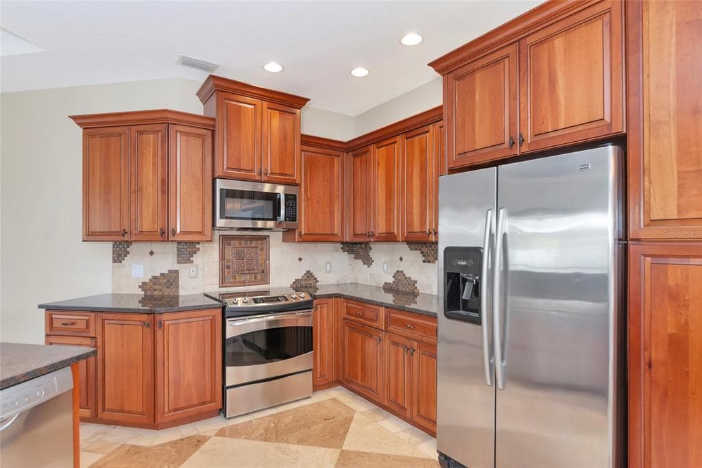 5624 AARON COURT photo 17